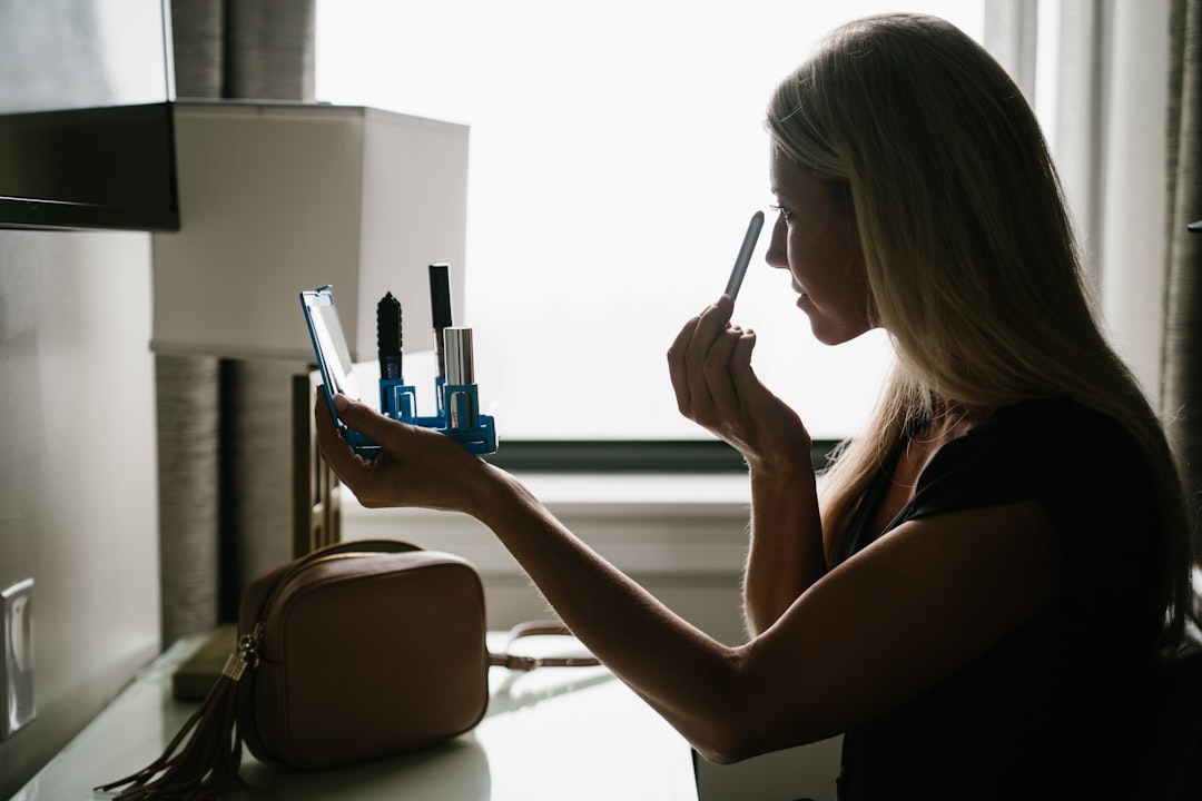 Seasonal Makeup Trends